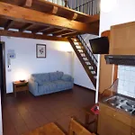 Margherita Lejlighedshotel Montecreto