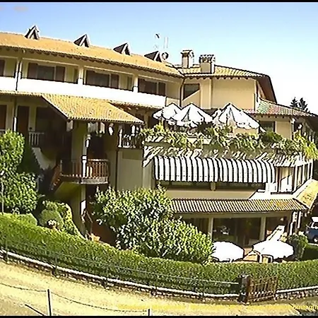 Aparthotel Margherita Montecreto